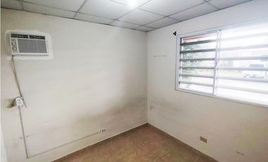 Se Vende Casa en Arboledas -La Chorrera (DR)