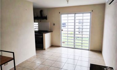 Se Vende Casa en Arboledas -La Chorrera (DR)