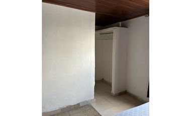 ¡OPORTUNIDAD ÚNICA! CASA REMODELADA EN ALTOS DEL CRISOL