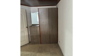 ¡OPORTUNIDAD ÚNICA! CASA REMODELADA EN ALTOS DEL CRISOL