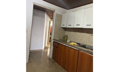 ¡OPORTUNIDAD ÚNICA! CASA REMODELADA EN ALTOS DEL CRISOL
