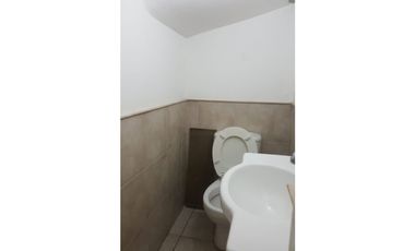 DUPLEX 2 DORMITORIOS Y COCHERA EN ALQUILER - CIUDAD MENDOZA