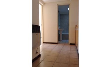 DUPLEX 2 DORMITORIOS Y COCHERA EN ALQUILER - CIUDAD MENDOZA
