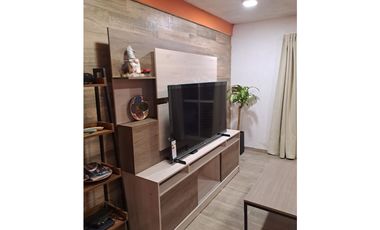 Hermosa casa sobre 2 terrenos en la mejor zona de Fontana
