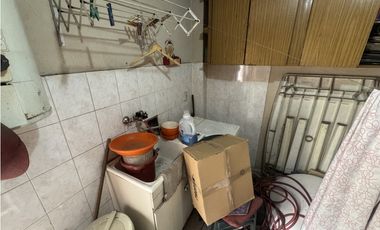 VENTA PH 3 AMB CON LAVADERO Y TERRAZA. CASTAÑARES 5400, V LUGANO. CABA