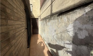 VENTA PH 3 AMB CON LAVADERO Y TERRAZA. CASTAÑARES 5400, V LUGANO. CABA