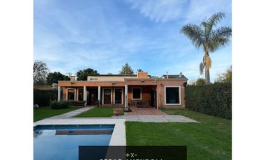 VENTA CASA QUINTA BARRIO HOSTERIA