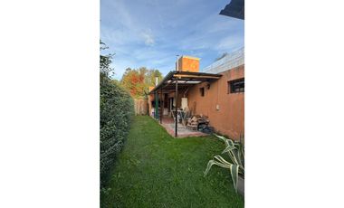 VENTA CASA QUINTA BARRIO HOSTERIA