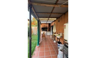 VENTA CASA QUINTA BARRIO HOSTERIA