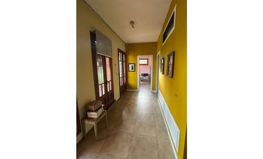 VENTA CASA QUINTA BARRIO HOSTERIA