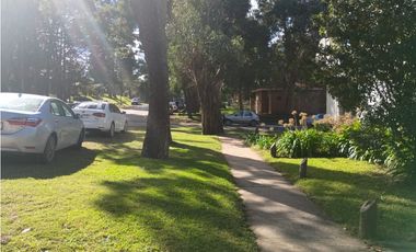 DUPLEX EN MUY BUENA UBICACION (ACEPTAN PERMUTA Y FINANCIACION)