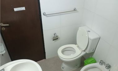 DUPLEX EN MUY BUENA UBICACION (ACEPTAN PERMUTA Y FINANCIACION)