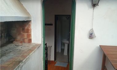 DUPLEX EN MUY BUENA UBICACION (ACEPTAN PERMUTA Y FINANCIACION)