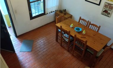 DUPLEX EN MUY BUENA UBICACION (ACEPTAN PERMUTA Y FINANCIACION)