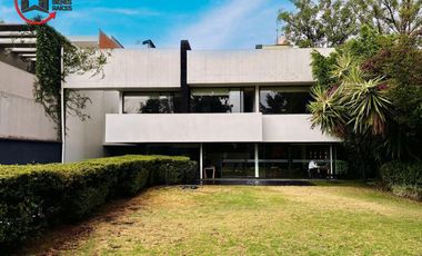 Casa para Oficina en Lomas de Chapultepec, CD. MX.