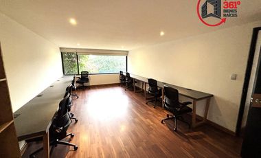 Casa para Oficina en Lomas de Chapultepec, CD. MX.