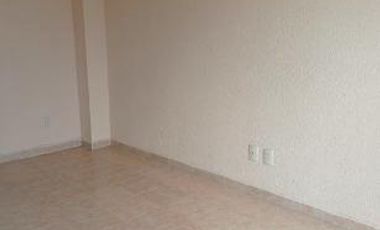 Casa en venta, cómoda y bien distribuida