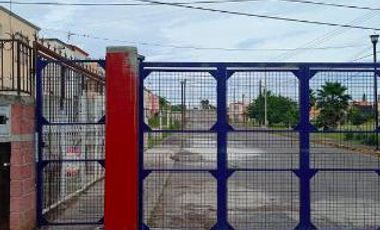 Casa en venta, cómoda y bien distribuida