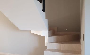 Linda Casa en Renta en Campanario Norte con Roof y Terreno excedente