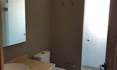 Linda Casa en Renta en Campanario Norte con Roof y Terreno excedente