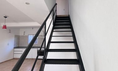 Dúplex en alquiler de 2 dormitorios c/ cochera en Maipú