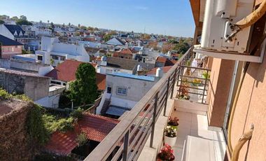 Departamento en venta en Lanus Este