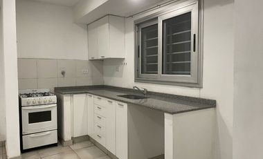 Monoambiente en alquiler en Avellaneda Oeste