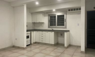 Monoambiente en alquiler en Avellaneda Oeste