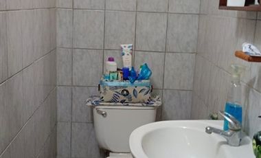 Casa en Venta en Santa Rosa paradero 22 y 1/2 una cuadra hacia cordillera. frente a Capilla Los Misioneros