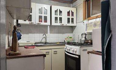 Casa en Venta en Propiedad Gran Terreno con Tres propiedades, Recoleta