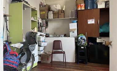 Casa en Venta en Propiedad Gran Terreno con Tres propiedades, Recoleta
