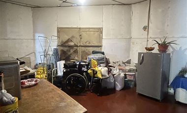 Casa en Venta en Propiedad Gran Terreno con Tres propiedades, Recoleta