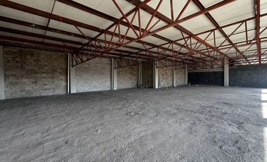Locales en Planta Baja y Alta en Tateposco
