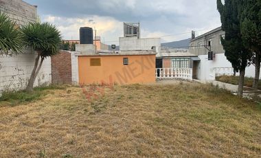 Inmueble comercial en venta, locales comercial, bodega y salón de eventos.