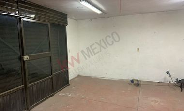 Inmueble comercial en venta, locales comercial, bodega y salón de eventos.