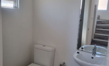 SE ARRIENDA HERMOSA CASA 3 DORMITORIOS Y 2 BAÑOS COQUIMBO