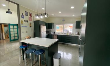 SE VENDE HERMOSA CASA EN CONDOMINIO