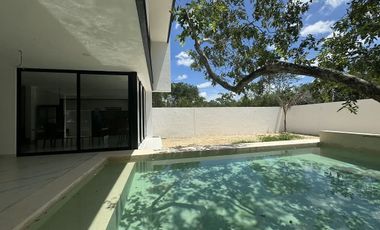 Casa en venta en Club de Golf Provincia, Mérida, Yucatán.