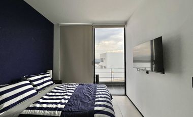 Casa Amueblada en Renta con Amplio Jardín