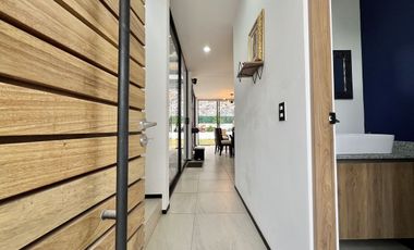 Casa Amueblada en Renta con Amplio Jardín