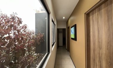 Casa Amueblada en Renta con Amplio Jardín