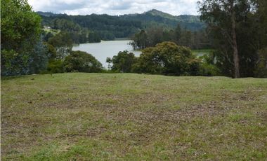 Venta de Lote con vista a la Represa de la Fe el Retiro