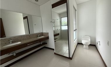 ALQUILER O VENTA CASA CAMPESTRE SECTOR CLUB CAMPESTRE