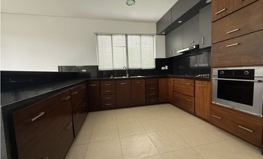 ALQUILER O VENTA CASA CAMPESTRE SECTOR CLUB CAMPESTRE