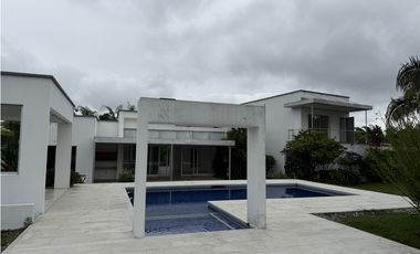 ALQUILER O VENTA CASA CAMPESTRE SECTOR CLUB CAMPESTRE