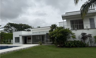 ALQUILER O VENTA CASA CAMPESTRE SECTOR CLUB CAMPESTRE