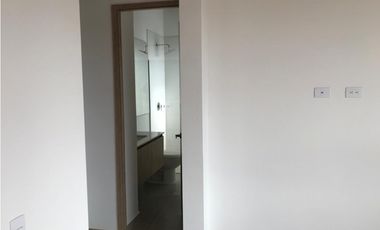 HERMOSA CASA ACABADOS DE LUJO PARA ESTRENAR EN LA CEJA