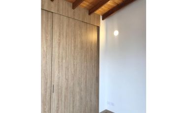 HERMOSA CASA ACABADOS DE LUJO PARA ESTRENAR EN LA CEJA