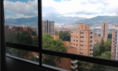 Se vende amplio Apto en San Lucas poblado