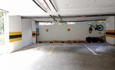 Se vende amplio Apto en San Lucas poblado
